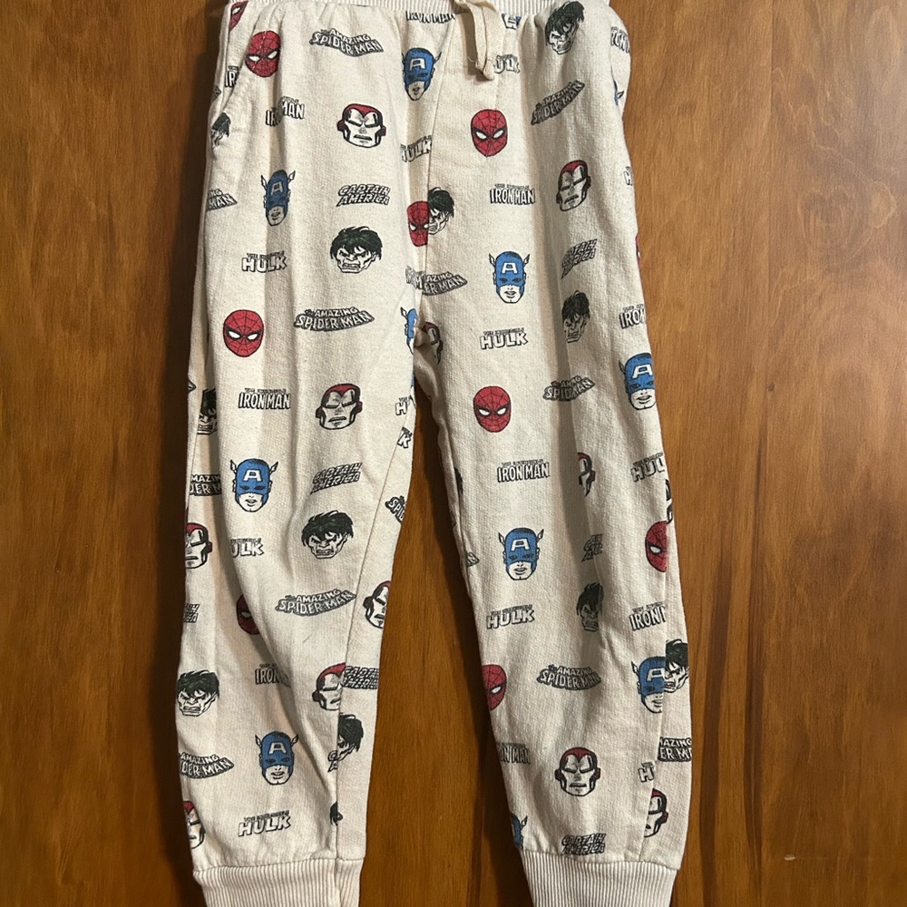 Boys Marvel Sweatpants. Size 5.